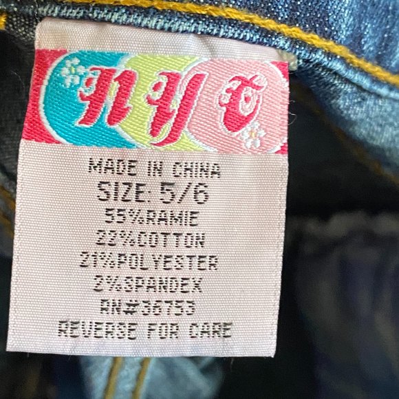 NYC ❤️ Girl's Blue Belt Looped Ramie Blend Jean Shorts Size 5/6 (PRE-LOVED) - Picture 4 of 4